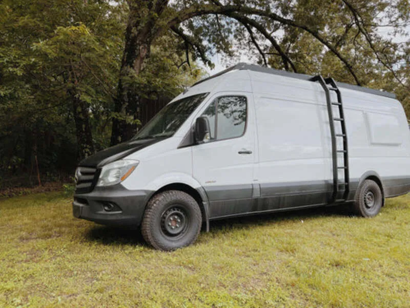 Backwoods Mercedes Sprinter/Sprinter Revel DRIFTR Roof Rack - 2007 