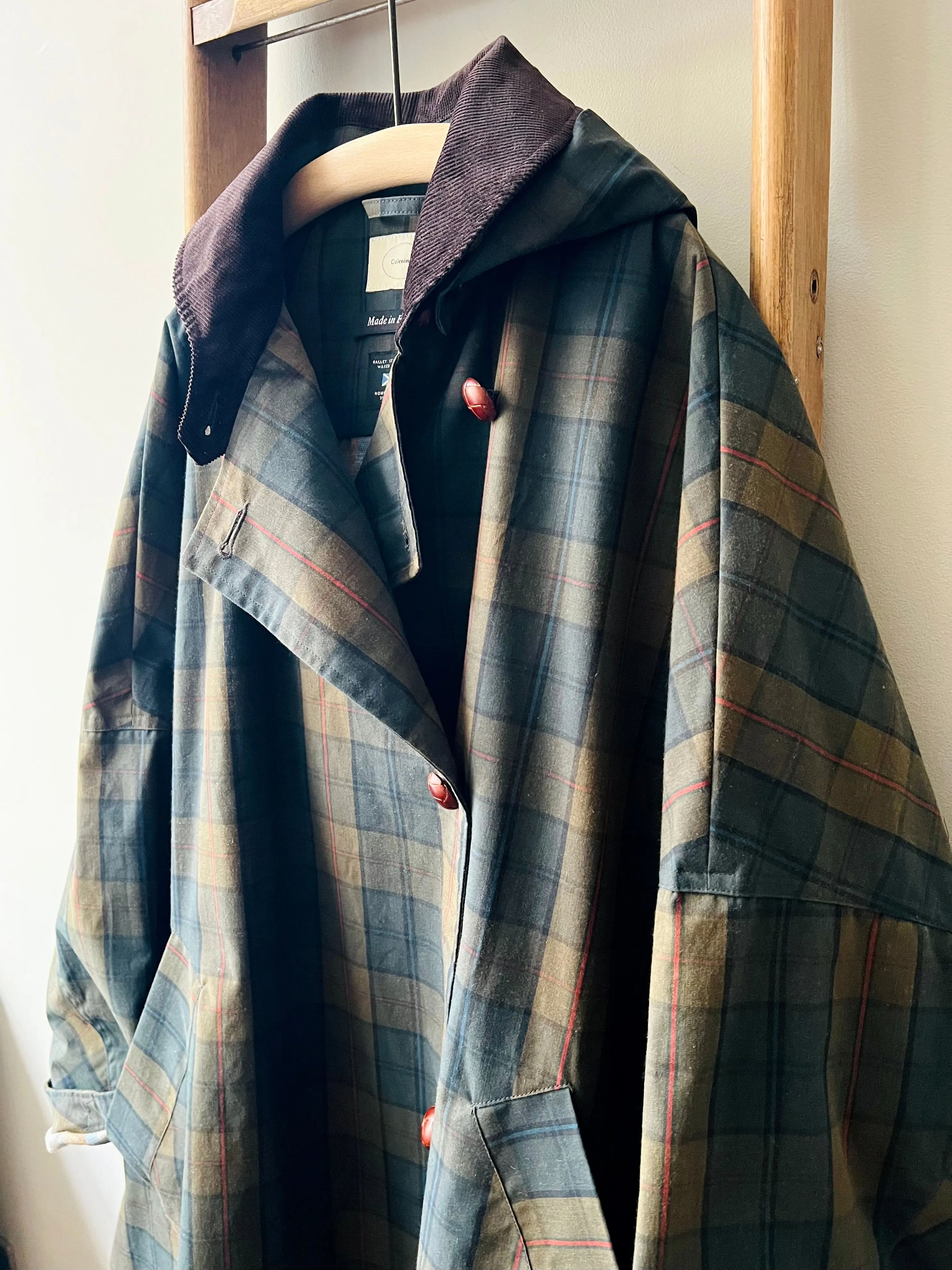 Cotton Wax Poncho Rain Coat / Dark Khaki Tartan