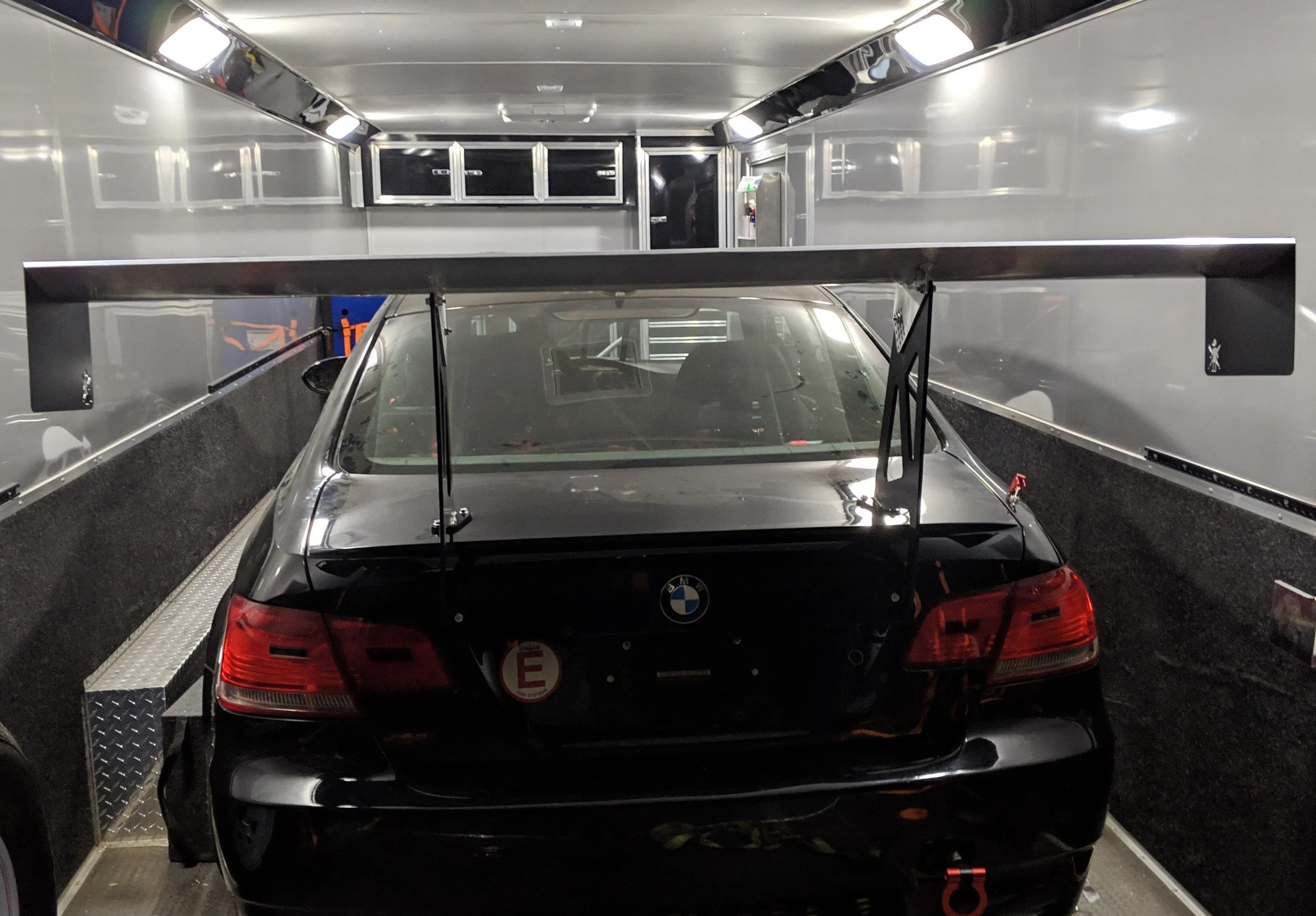 E92 "Big Wang" Wing