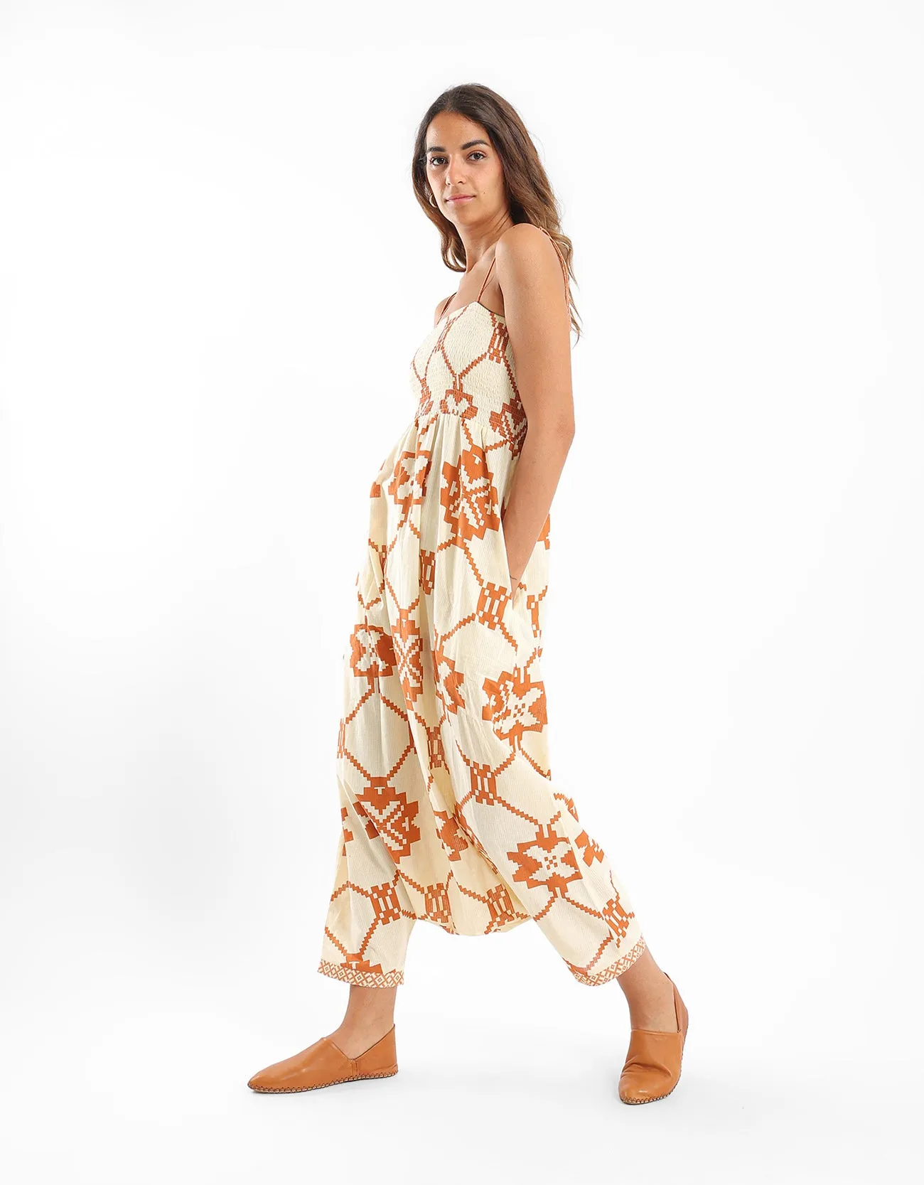 Printed jumpsuit with adjustable thin straps