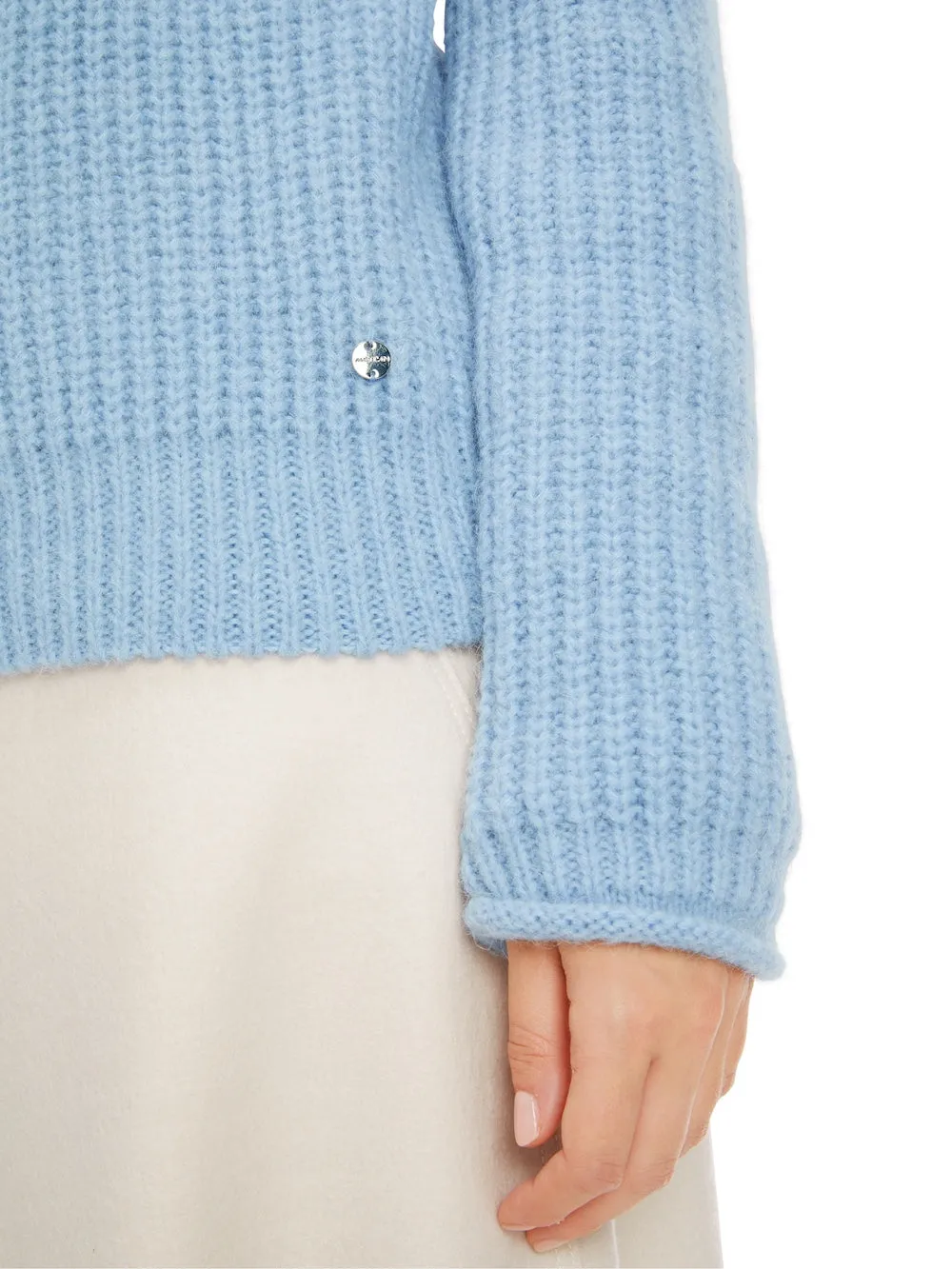 Squill Cable Knit Front Sweater