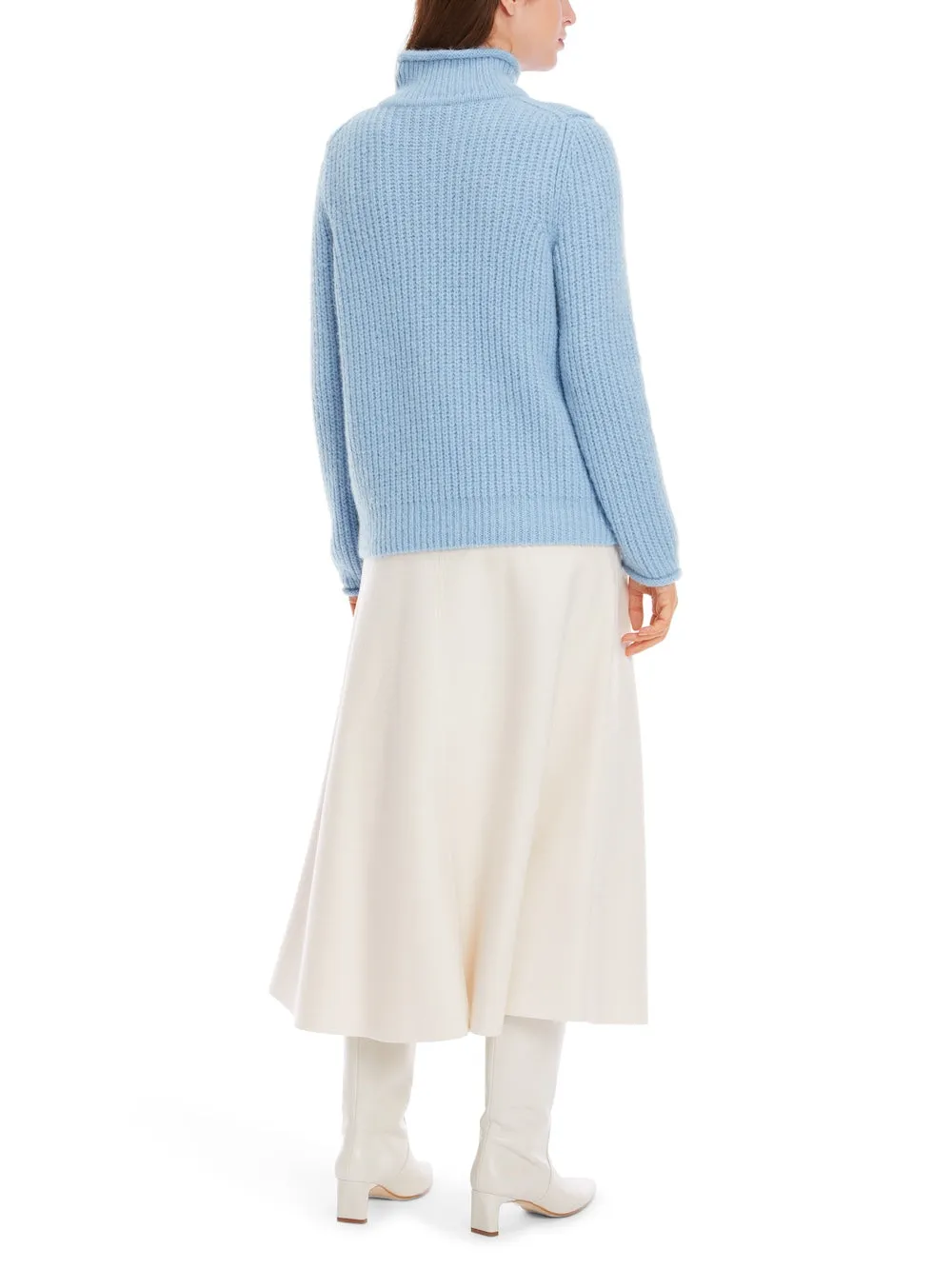 Squill Cable Knit Front Sweater